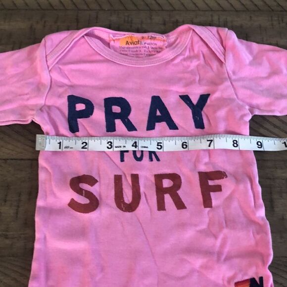 Rare Aviator Nation Pray for Surf 🏄🏻♀️ Organic Cotton Onesie. No longer sold. - Picture 7 of 15